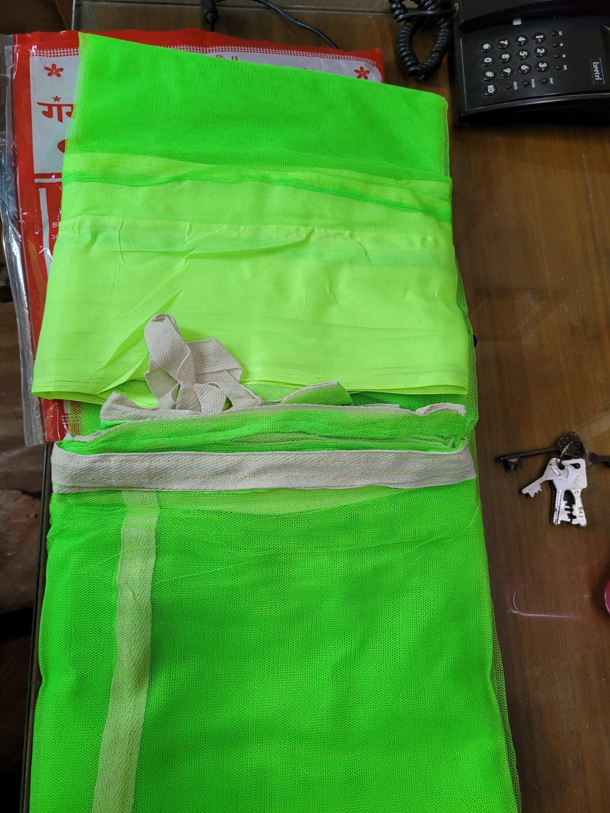 Missile coloured bed mosquito net — green