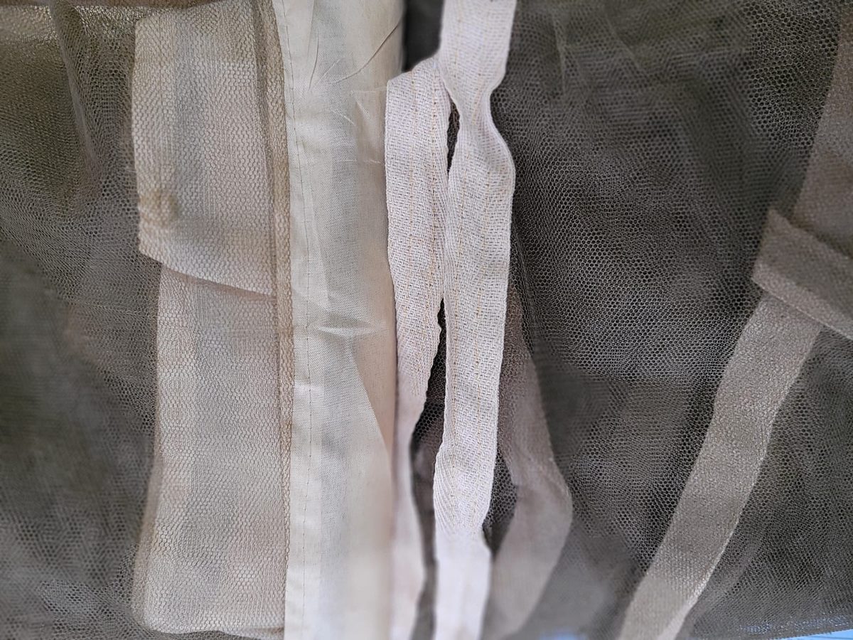 Silky khaki bed mosquito net — fine mesh density machardani